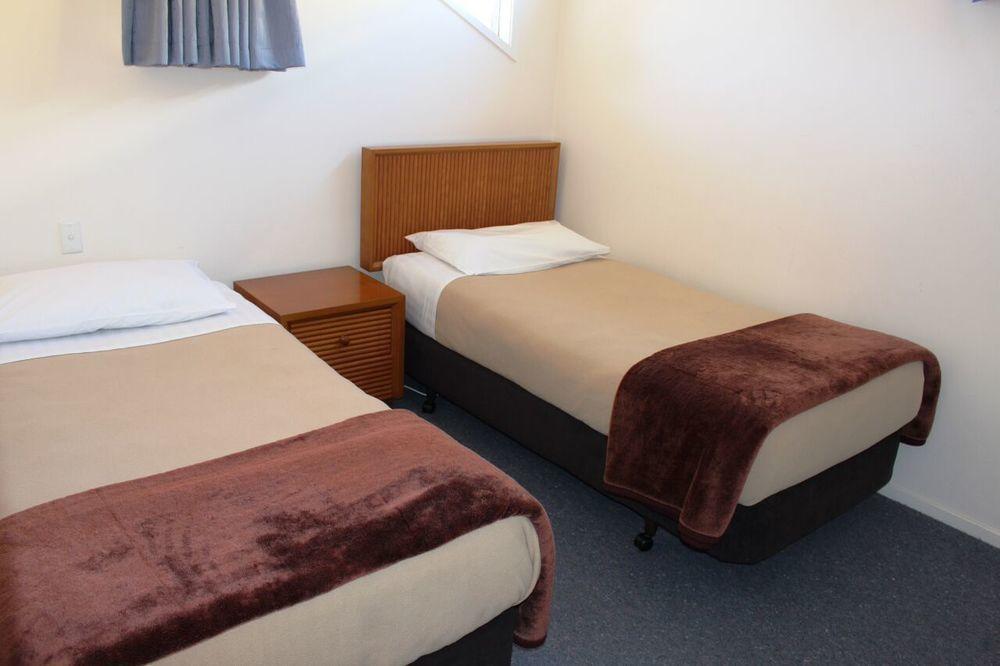 Bucklands Beach Waterfront Motel Auckland Buitenkant foto